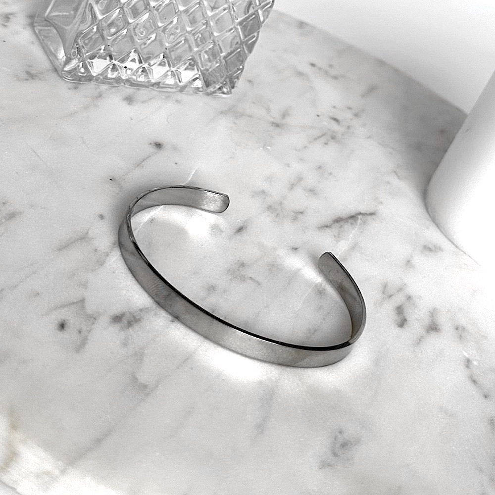 n e w | silver cuff with engraved sentiment | mother daughter | gift - Picture 3 of 7